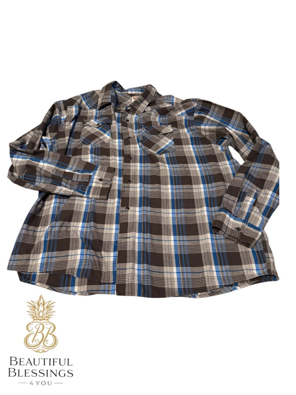 Wrangler Jeans Co. Men’s Collared Plaid Button-Up Shirt in Black, White and Blue
